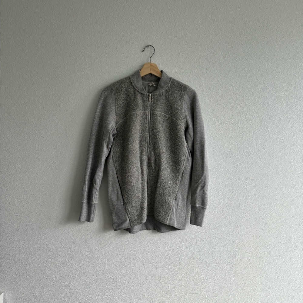 lululemon Stand Out Sherpa jacket
